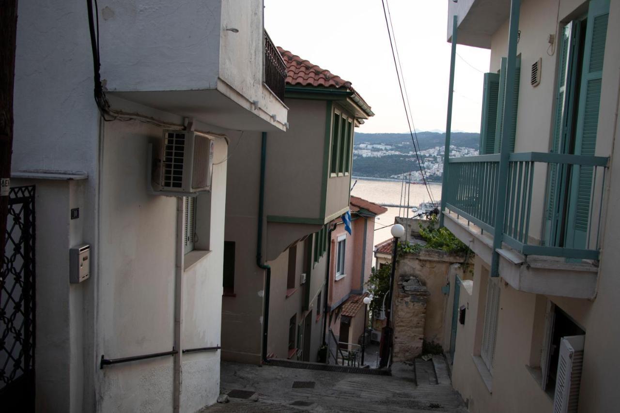Theothea Suites Kavala Bagian luar foto