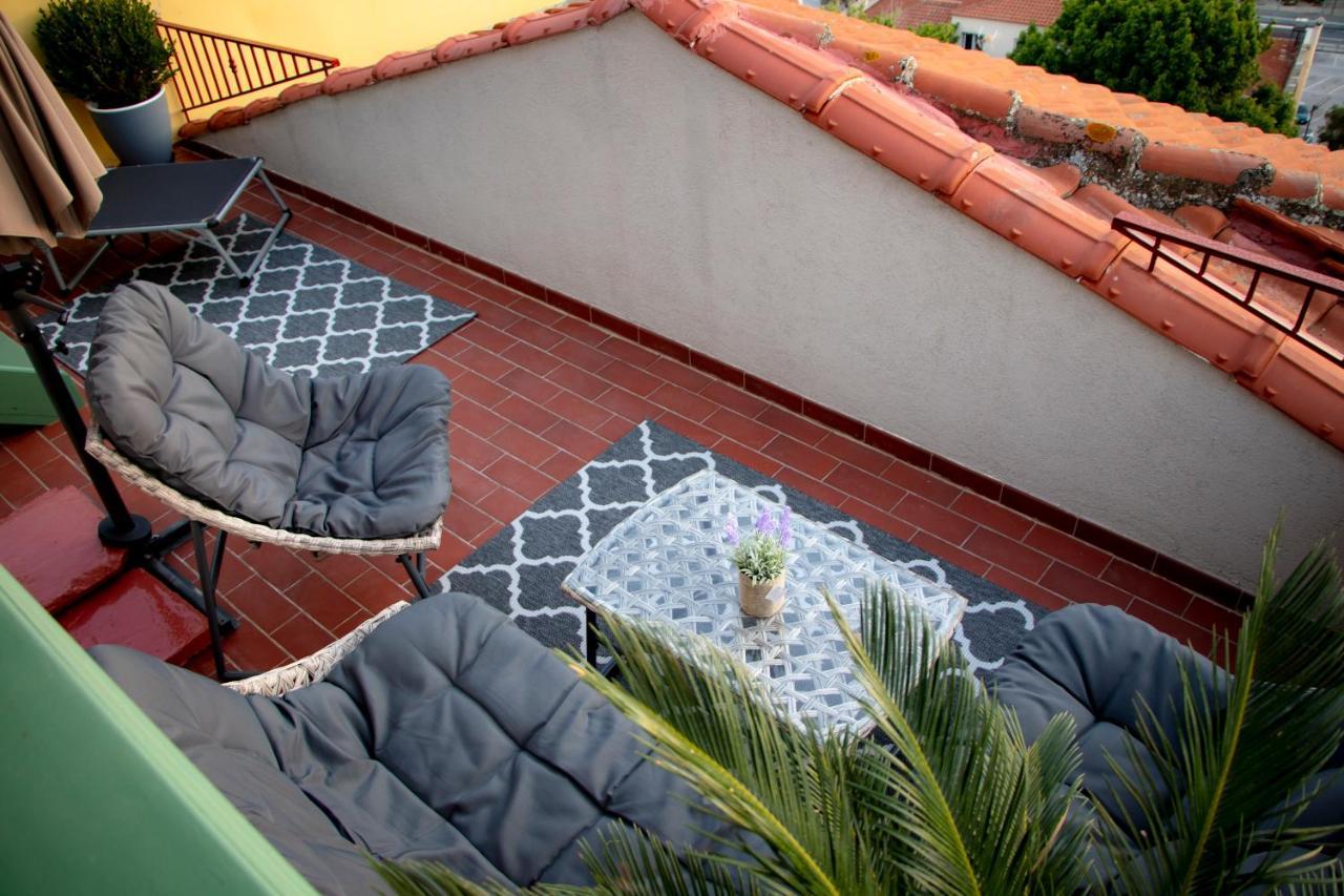 Theothea Suites Kavala Bagian luar foto