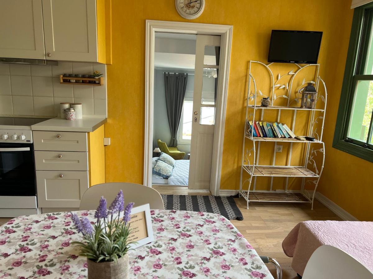 Theothea Suites Kavala Bagian luar foto
