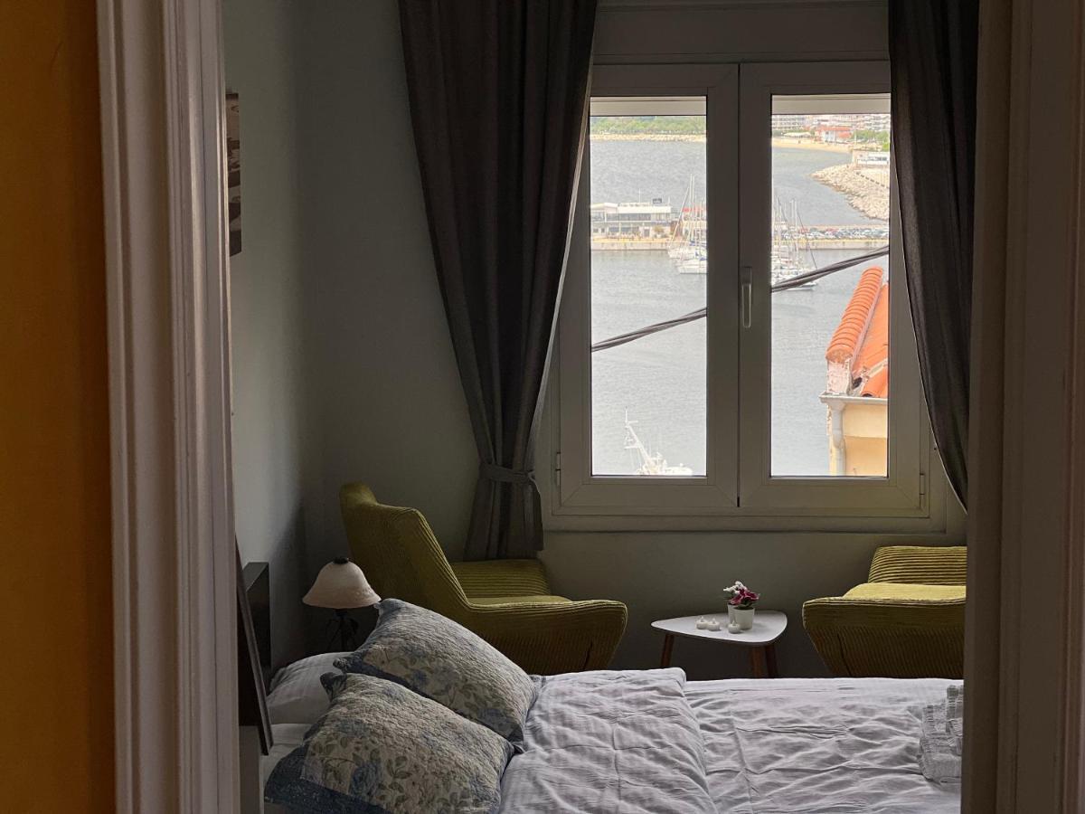 Theothea Suites Kavala Bagian luar foto