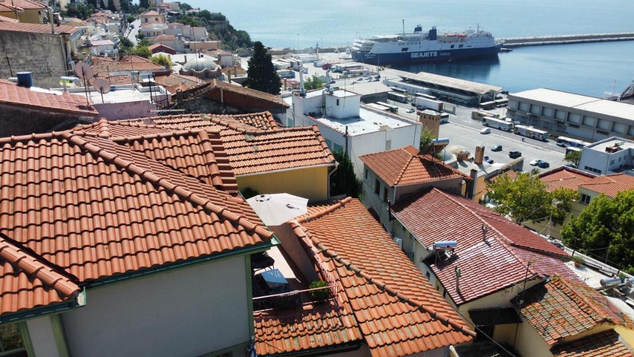 Theothea Suites Kavala Bagian luar foto