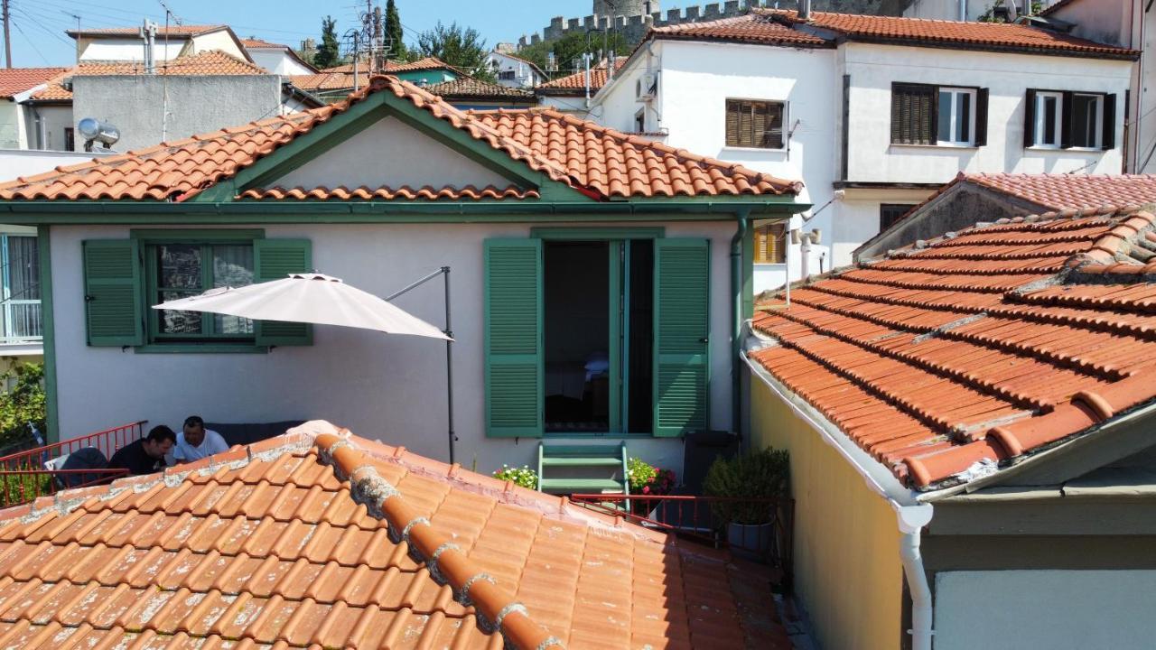 Theothea Suites Kavala Bagian luar foto